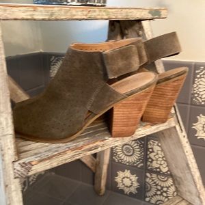 Franco fortini leather sling back /mules olive green suede leather